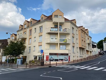 local d'activité - 92 m² - brétigny sur orge