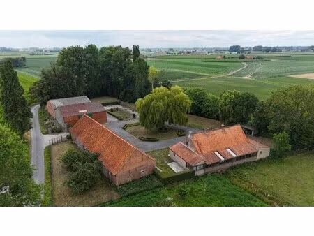 huis te koop in poeke