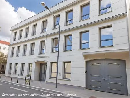 immeuble mixte bureaux / logement à restructurer