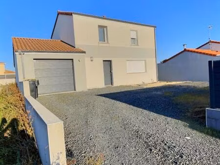 vente maison 5 pièces 104 m² beaupréau-en-mauges (49450)