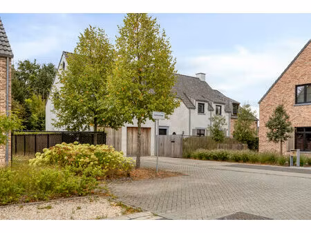 huis te koop in hasselt met 4 slaapkamers