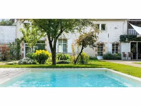 maison avec piscine saint-cyr-en-talmondais (85)