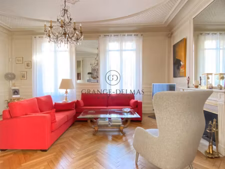 vente maison 8 pièces 235 m² à bordeaux (33000)  1 375 000 €