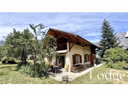 vente maison 8 pièces 140 m² à puy-saint-vincent (05290)  799 000 €
