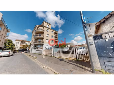 vente appartement 1 pièce 27 m² à bobigny (93000)  125 000 €