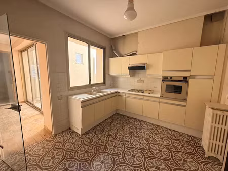 vente appartement 4 pièces 150 m² à pezenas (34120)  250 900 €