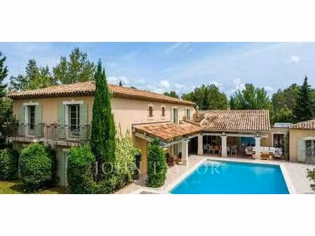 propriété avec piscine mallemort (13)