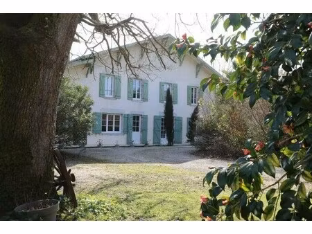 maison de luxe à vendre à saint-jean-de-marsacq