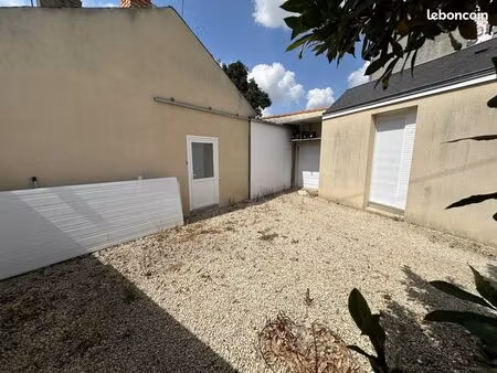 immeuble 6 pièces 174 m²