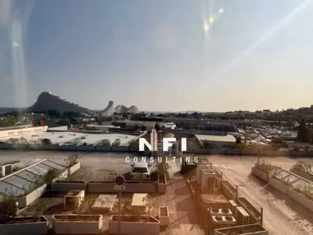 bureau 377m² vue mer à louer