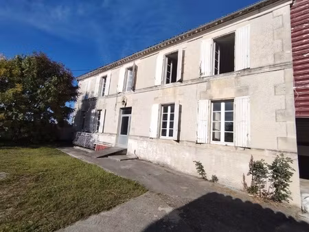 vente corps de ferme