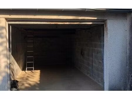 stationnement bordeaux 17.7 m² t- à vendre  38 500 €