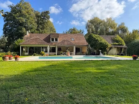 maison de luxe à vendre à saint-rémy-l'honoré