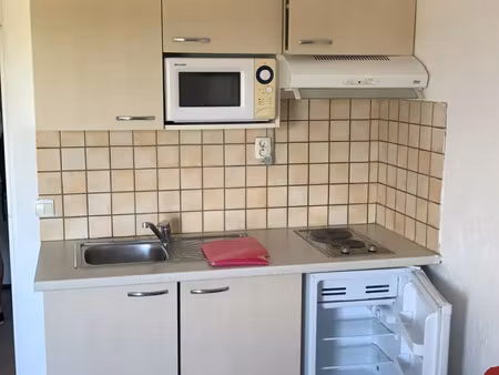location appartement 1 pièce 20 m² à le pontet (84130)