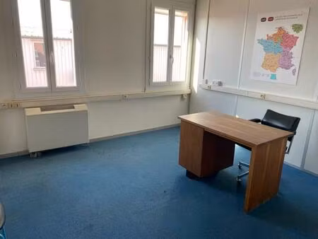 immobilier professionnel à louer chassieu