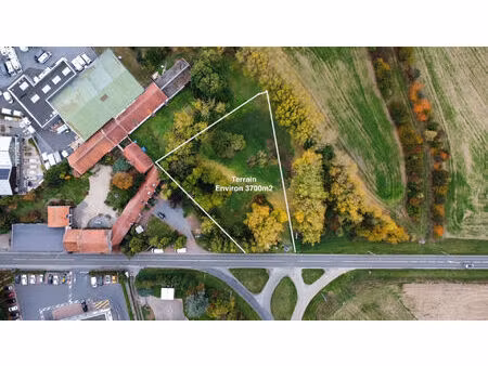 terrain commercial de 3 500 m² env - lambres lez douai / le raquet