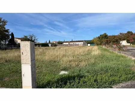 vente terrain 634 m² à boé (47550)  88 760 €