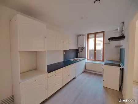 appartement 3 pièces 53 m²