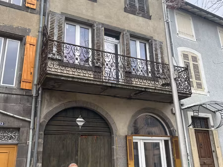 achat maison 9 pièces 175m² maringues 63350