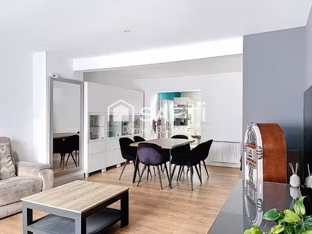 maison de 85 m2  2 chambres  jardin et garage