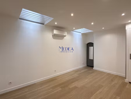 location locaux professionnels 15 m² à marseille 4ème (13004)  500 €