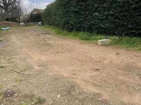 terrain constructible viabilisé à vendre