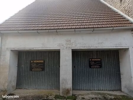 immeuble 34 m² ravières