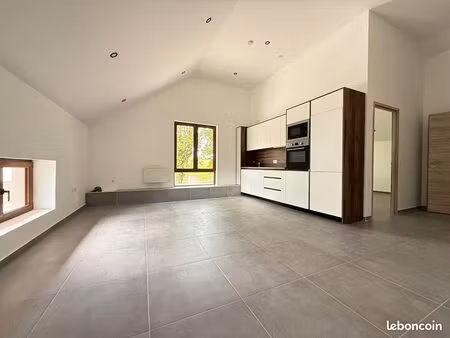 appartement 3 pièces 72 m²