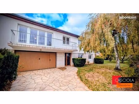 maison 5 pièces 155 m²