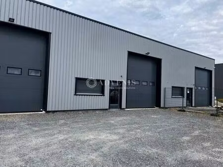 local d'activités à louer