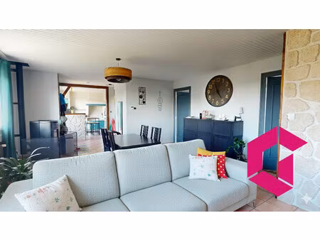 maison individuelle située à la campagne