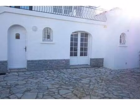 location appartement 3 pièces à pornic (44210) : à louer 3 pièces / 74m² pornic