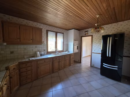 maison avec grand terrain oupia