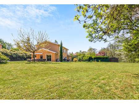 nouveauté à découvrir en plein coeur du village ! à 14mn de l