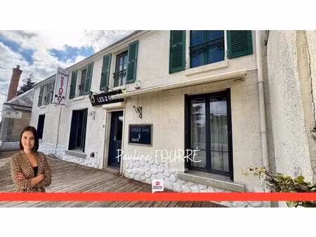 maison les montils 10 pièce(s) 220 m2