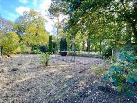 terrain de 618 m2 en vente - la celle-saint-cloud  île-de-france