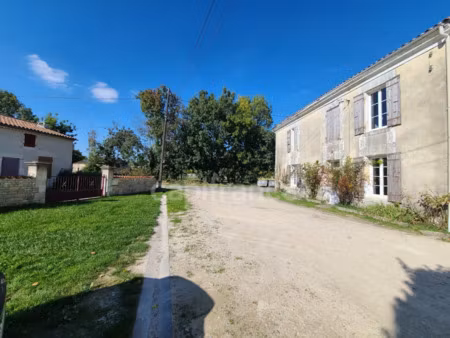 maison à vendre aumagne 4 pièce(s) 110m2 60 000€