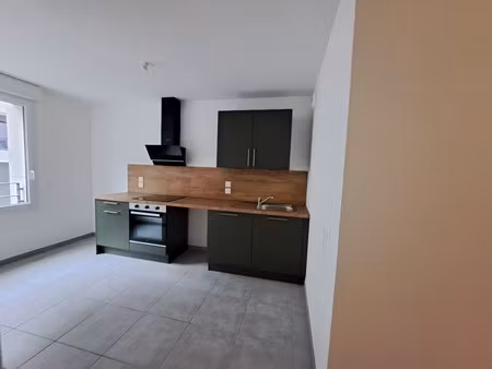 location appartement 1 pièce 29m² thonon les bains 74200