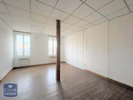 appartement à louer 2 pièces 47.67 m² - coutras (33) - 520€