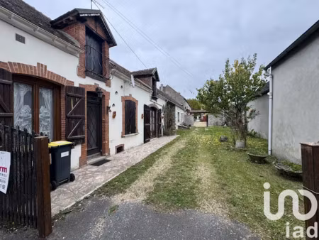 vente maison 9 pièces 233 m² à la grande-paroisse (77130)  199 000 €