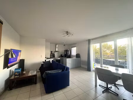 vente appartement 3 pièces 65 m² martigues (13500)