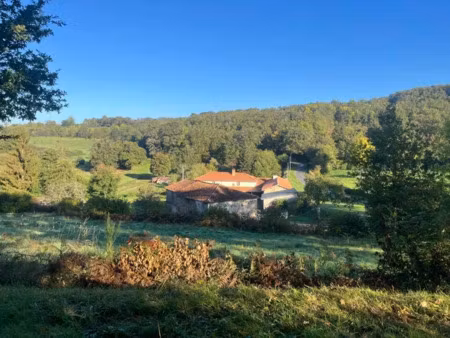 vente maison 6 pièces 130.6 m² à abzac (16500)  161 250 €