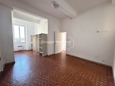 achat appartement 4 pièces 79m² carces 83570