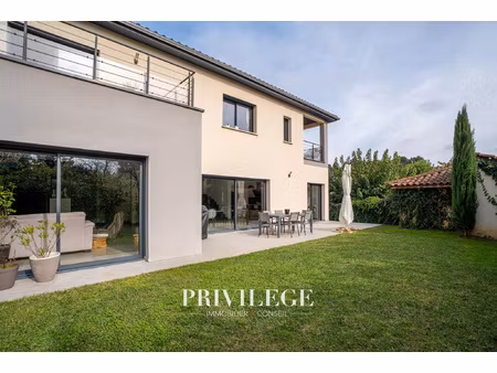 maison contemporaine 180 m2 4 chambres volumes généreux 