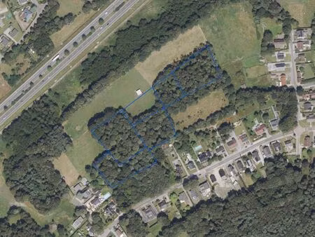 genk - gelieren  6 percelen in natuurgebied  weide en bos (totaal: 2 4 ha) grenzende aan w