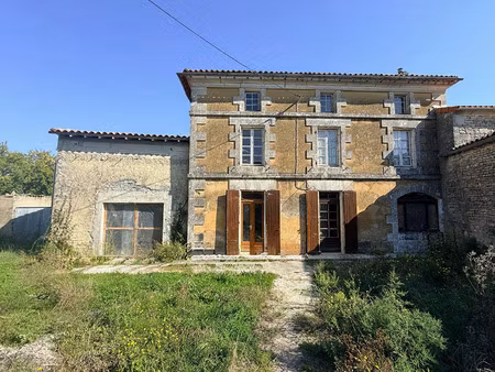 vente maison 5 pièces 150 m² saint-genis-d’hiersac (16570)