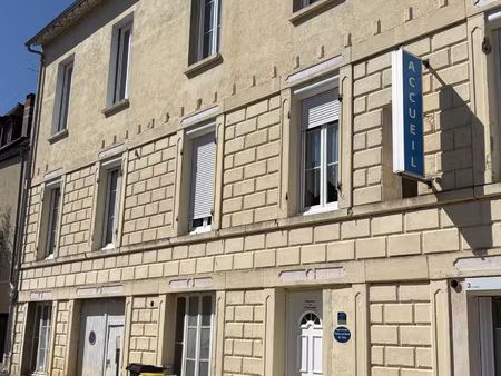 achat immeuble 122m² laroche st cydroine 89400