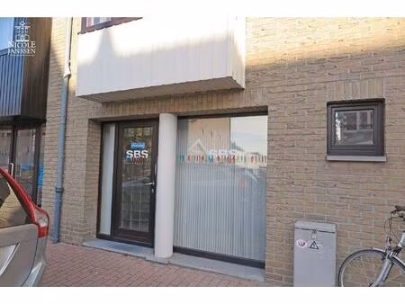 verzorgd gelijkvloers handelspand