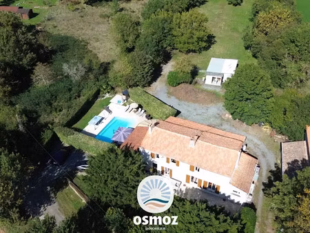 vente maison 5 pièces 190 m² à le thou (17290)  299 000 €