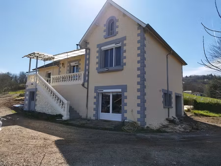 vente maison 6 pièces 136 m² à firmi (12300)  309 000 €